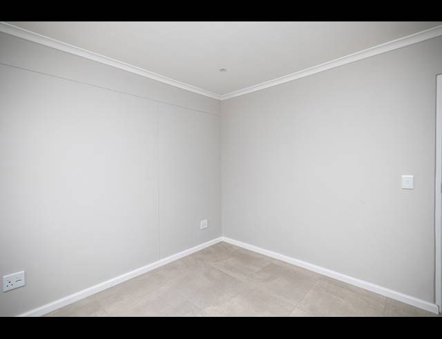 20 BEDROOM APARTMENT BLOCK FOR SALE IN TABLE VIEW